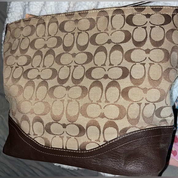 Coach EUC Park Signature Hobo bag and matching wallet - Picture 8 of 9